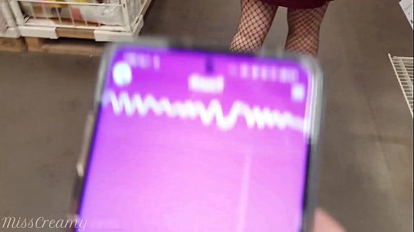 Public Remote Vibrator Inthe Mall - I control the pussy with_lush - MissCreamy