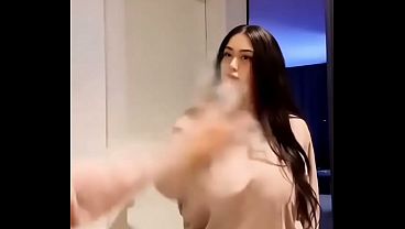 Nonton Bu Guru Salsa thumbnail