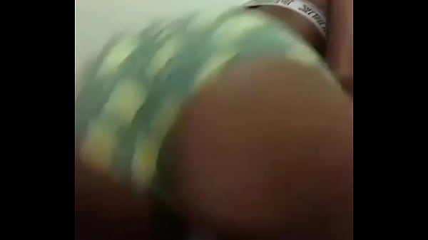 Moving ass