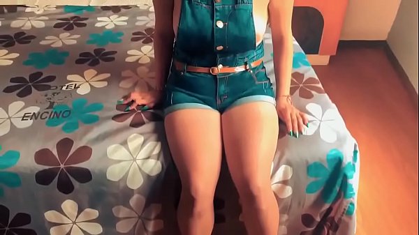 Hombre de la calle me invita a follar y acept&eacute; para meterme su pene en mi vagina le hice una mamada y me dej&oacute; llena de leche caliente comenta si quieres follarme