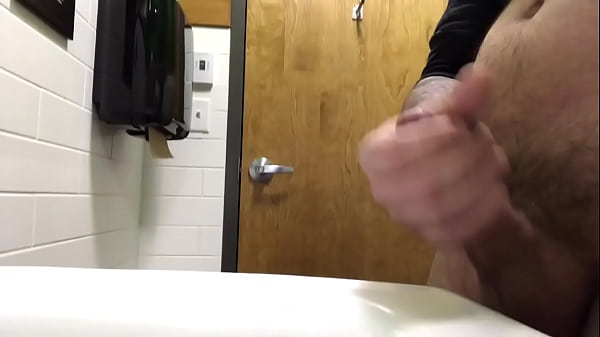 Play MP4 - 3FCFE08C-CD9C-4B04-856B-3C18FE6DB35B&period;MOV