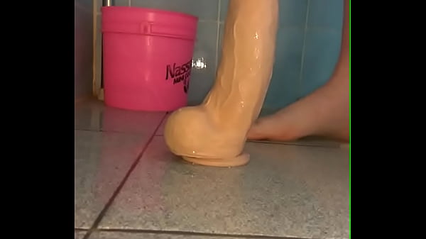 Play MP4 - GoldenChibre - new big dildo in ass