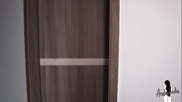 Nonton Buglar Breaks Into My House, Watch Me Getting Naked And Decide To Fuck Me Hard thumbnail