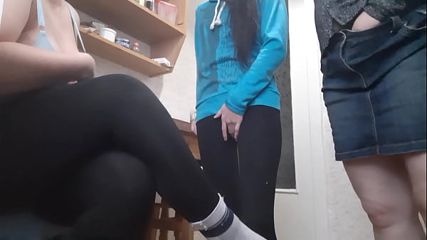 Girlfriends Masturbate And Cum Loudly thumbnail