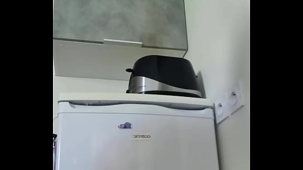 Nonton De La Nouveaut&eacute;e Bient&ocirc;t Bient&ocirc;t ;) thumbnail