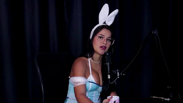 Foi para um reality show iniciou com v&iacute;deo chamada a m&atilde;e &eacute; uma safada e teve que pagar para gravar tifany rocha swing cast watch sheer red 