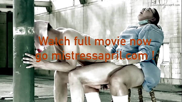 Mistress April get Scarlets slave right 