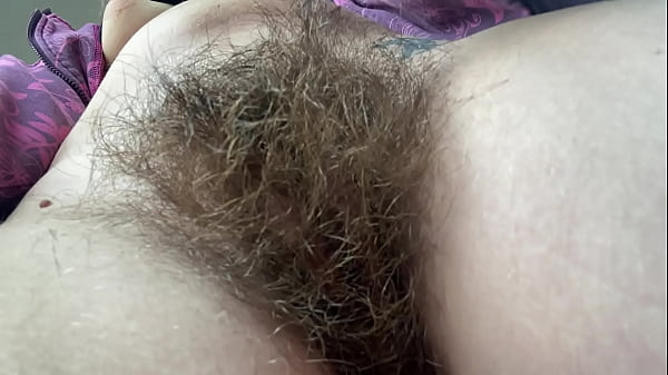 Nonton 10 Minutes Of Hairy Pussy In Your Face thumbnail