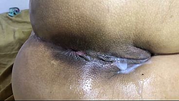 Lots Of Cum In A Few Minutes With A Final Cum Inside Her Tight Hole thumbnail