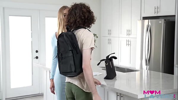 Play MP4 - Hot Stepmom Barbie Feels Wants to Breed S3-E6