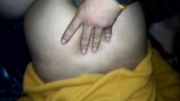 Play MP4 - Rico creampie y le meto el dedo en el culo