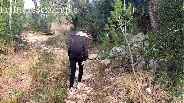 Play MP4 - I Spy A Petite In The Woods Handjob Cock Cumshot