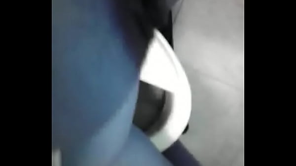 Nonton Se Chupa La Teta O&ntilde;ate thumbnail