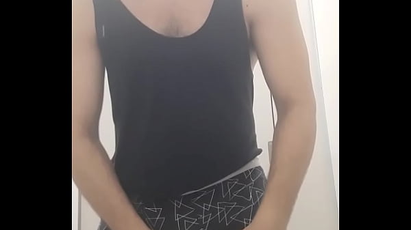 Nonton Hot Rod Outside thumbnail