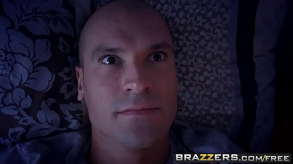 Play MP4 - Brazzers - Pornstars Like it Big - Anna Bell Peaks and Sean Lawless - Tits Out Like A Light