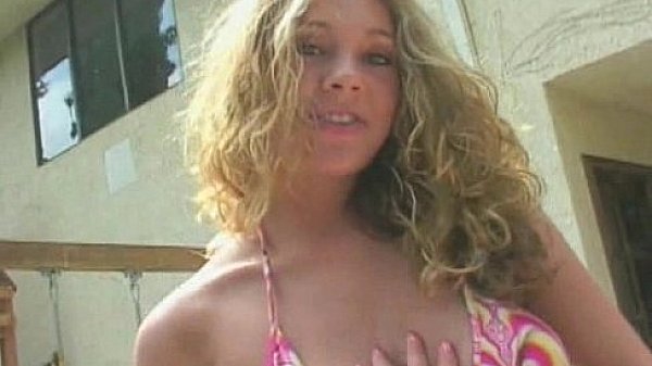Sexy Pornstar outdoor 