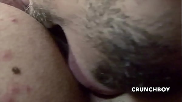 Un Jeune Mec De 20 Ans Baise Le Cul De Son Pote Gay Et Lui Jouit Dans Le Cul Par Surprise thumbnail