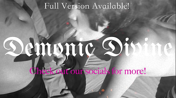 Tresspasser caught hot slut sucks her way out of trouble 