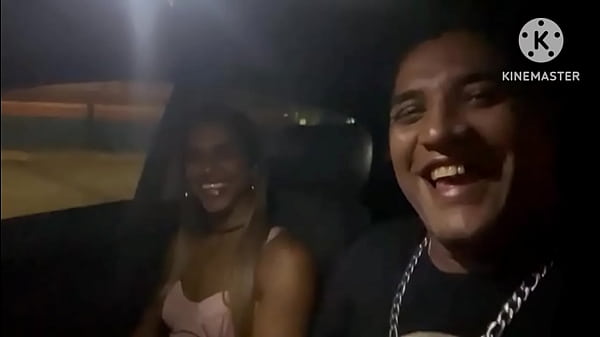 Play MP4 - CASADA TRANSANDO EM PLENA VIA PUBLICA VIA LIGHT AO VIVO