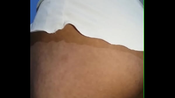 Masturbandome con las prendas intimas de mi exmujer