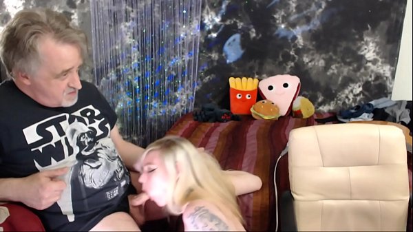 Play MP4 - Cuming on Roxys Boobs After Deepthroat Blowjob