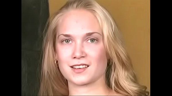 com 1207537 blondestrips_down to_spread her pussyand ass
