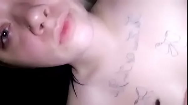 Nonton 8a25baa6-971d-4886-9891-9ddb4a01ec28.mov thumbnail