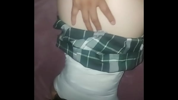 &iquest;que Puede Salir Mal? Estudiante Y Padrastro Se Quedan Solos En Casa Por La Noche thumbnail