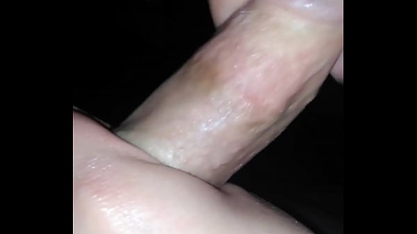 GIRLFRIENDGAVE ME A GOOD HAND JOB ENDING WITH CUM