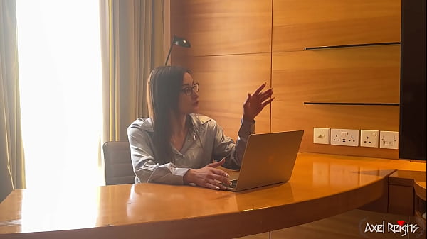 Petite office milf assfucked by bbc