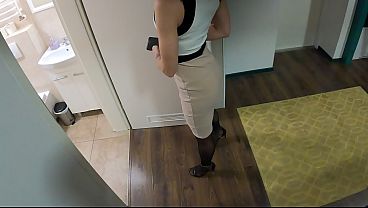 Nonton Hot And Sexy Girl Showing You Around The Apartment For Sale With Naked Ass thumbnail