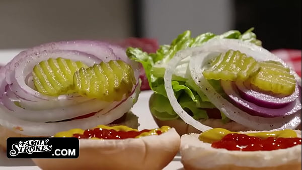 Stepmom (Ariella Ferrara) & Stepdaughter_Threesome. FamilyOrgasm