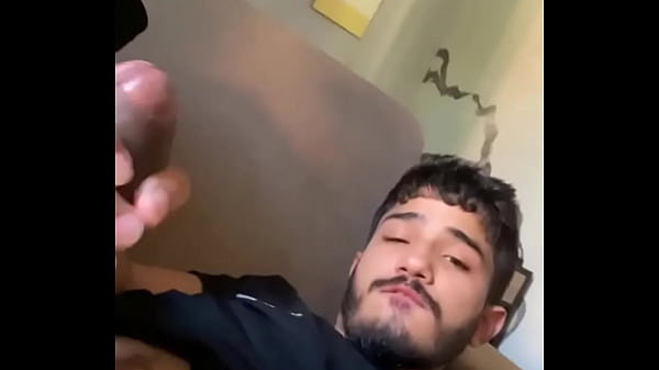 Roscariano se mostrando 