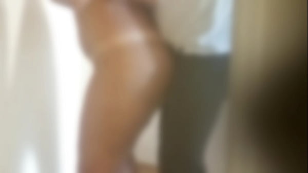 Play MP4 - REAL HOMEMADE PIZZA DELIVERY GUY HIDDEN CAM WITH NO AUDIO KARINA AND LUCAS