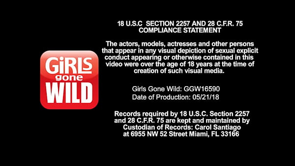 Nonton Zoe Does It Without The Stripper thumbnail