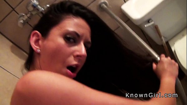 Amateur girlfriend banged_in bathroom pov
