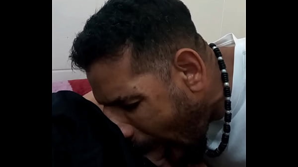 Play MP4 - BOQUET&Atilde;O GULOSO NO MEU CHEFE&period; TOMEI VITAMINA DIRETO DA FONTE PRA GARANTIR MEU EMPREGO