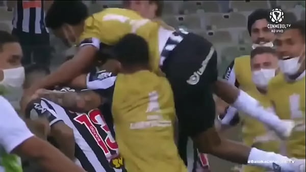 Argentino botando pra fuder 