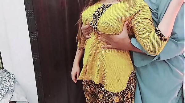 Pakistani maid multiple orgasm while fucked by her boss