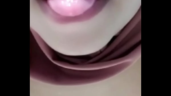 Bu guru sedang colmek sebelum ke sekolah 