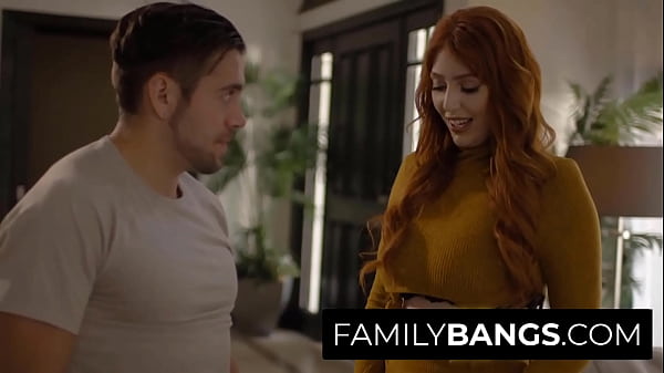 Ginger Cougar Amazed by Stepsonny Erection ⭐ FamilyBangs.com 