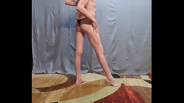 Play MP4 - Busy-Bottom Nude Dancing - Just Panties for Your PLEASURE