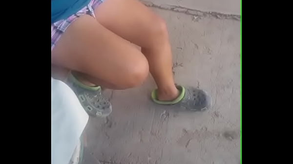 Tia caliente la manoseo 