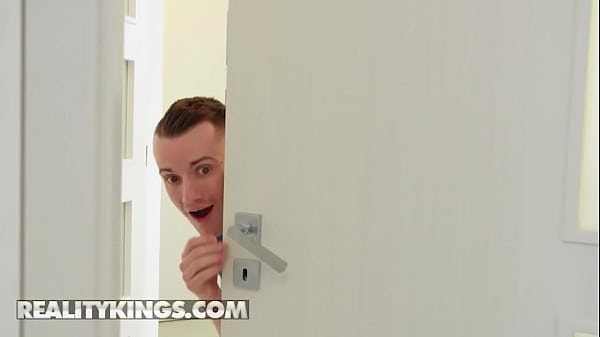 REALITY KINGS - Romy Indy, Sam Bourne - The Old Switcheroo 