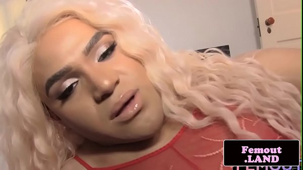 Ebony trap in lingerie tugging her dick