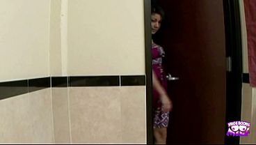 Nonton This Super Bitch Said That She Was Made For Sex And She Definitely Proved That thumbnail