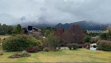 Nonton Quick Blowjob To My Stepbro With My Bf On The House! thumbnail