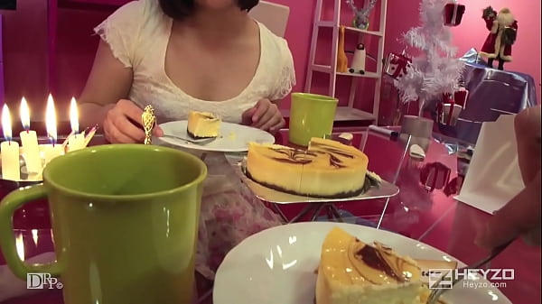 クリスマスは二人でカワ彼女と彼氏目線でSEX 小司あん_1