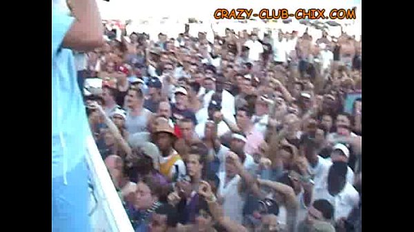 Dance_And Strip Outdoors