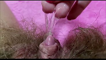 Hairy Pussy Grool Play thumbnail